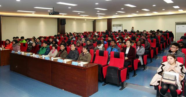 揭牌与启动仪式现场